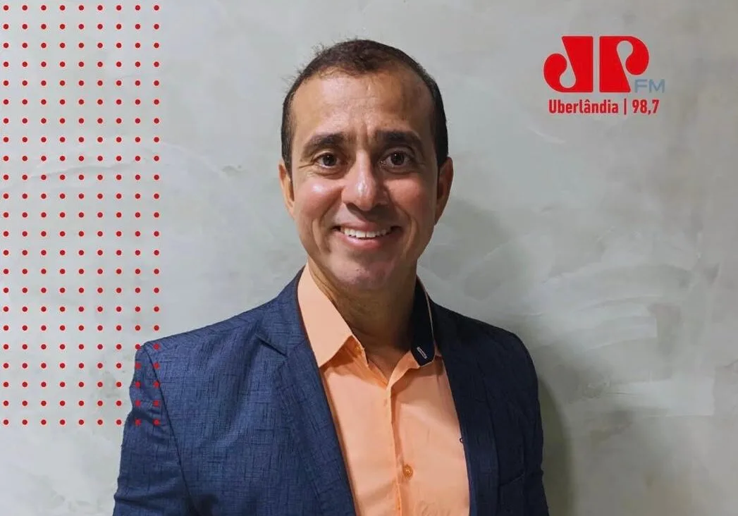 Jornalista Fernando Souza estreia no comando do Jornal da Manhã na Jovem Pan FM Uberlândia