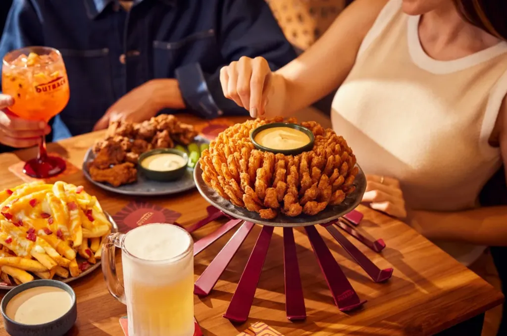 Outback Steakhouse chega em Uberaba com investimento de R$ 6 milhões na primeira unidade da cidade