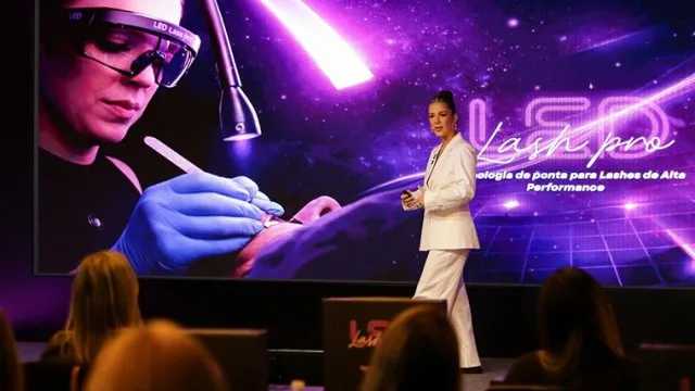 “Teffy” levou tecnologia de cílios para mais de 10 países participa da Glamour Beauty Show