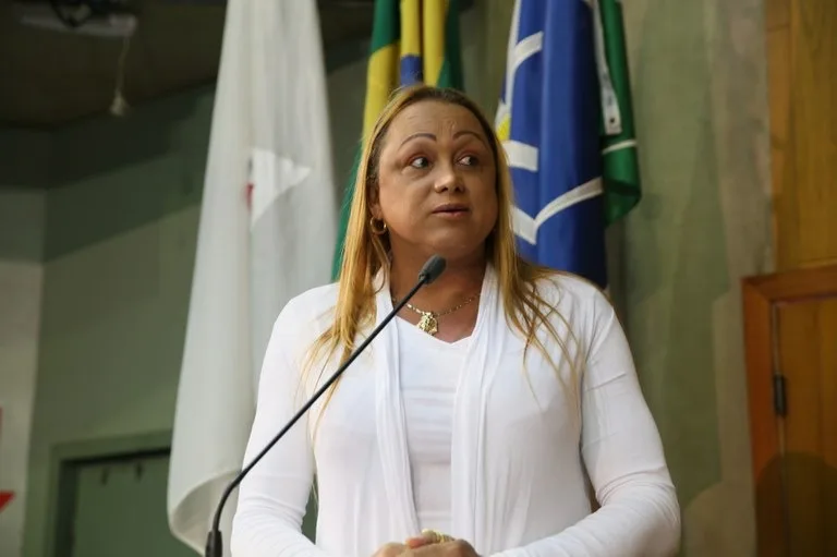 JUSTIÇA ABSOLVE EX-VEREADORA DE UBERLÂNDIA EM CASO DE TRÁFICO POR FALTA DE PROVAS