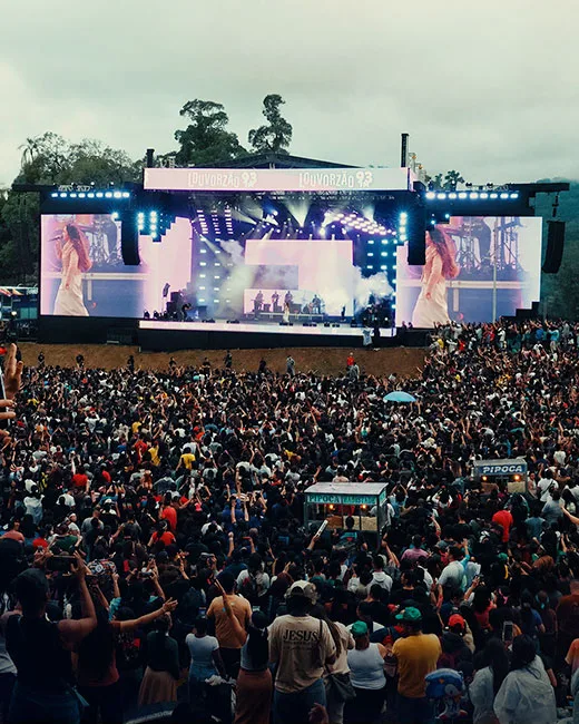 Aguiar MultiMusic leva quatro artistas do escritório para o palco do Louvorzão 93